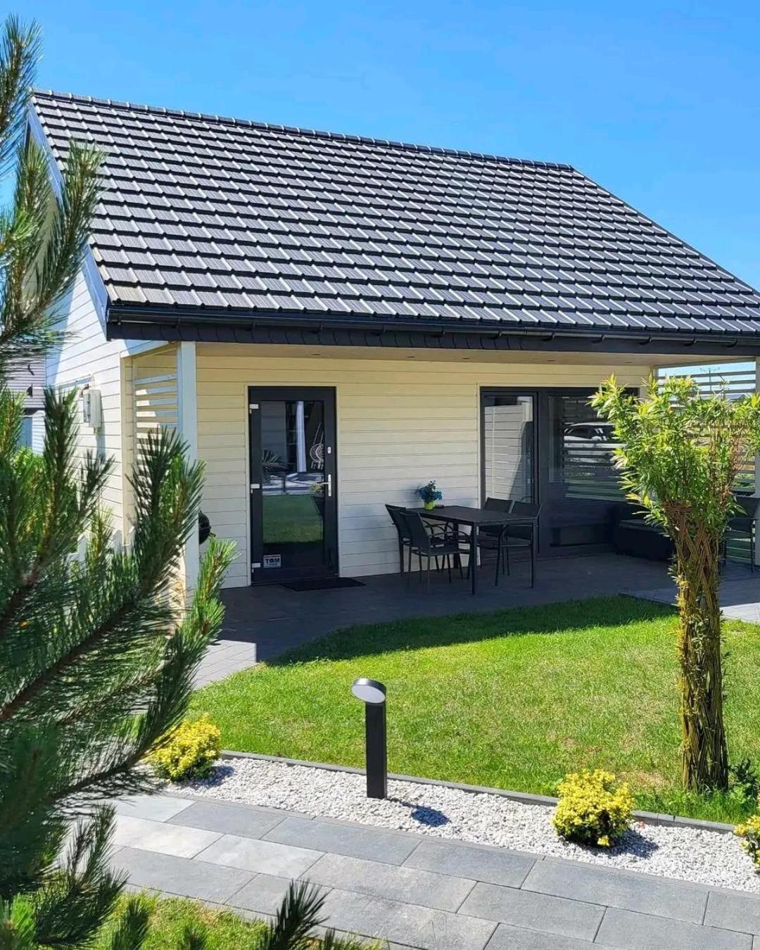 Domki Na Kasztanowej Rewal Exterior foto